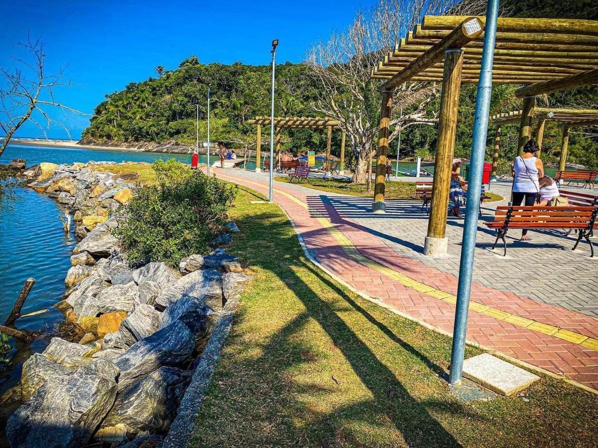 Villa Vila Agradavel Com Piscina. Peruíbe Exterior foto